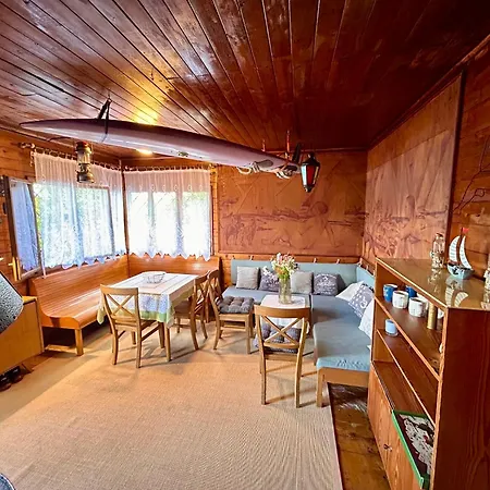 Chill House By The Rock
